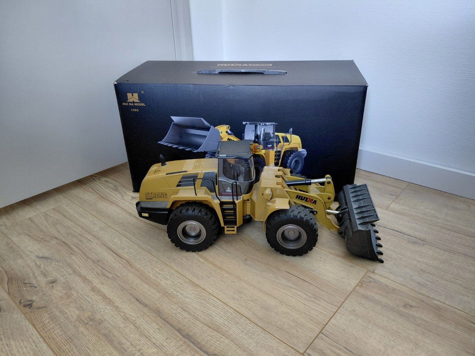 RC Shovel Huina, Ophalen, Zo goed als nieuw, Tractor of Landbouw, Overige merken