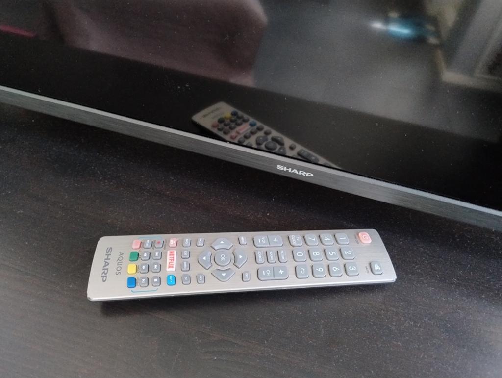 Sharp Aquos Smart TV - Zo goed als nieuw, Ophalen, LED, 50 Hz, Zo goed als nieuw