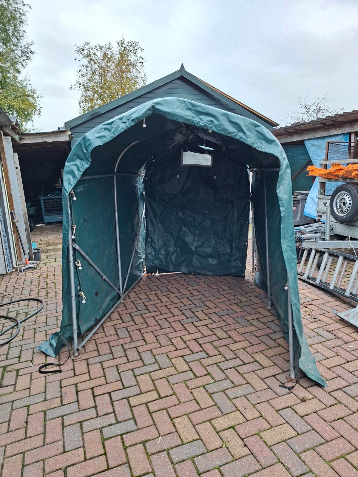 Stevige groene tunneltent- Te koop, Ophalen of Verzenden, Gebruikt
