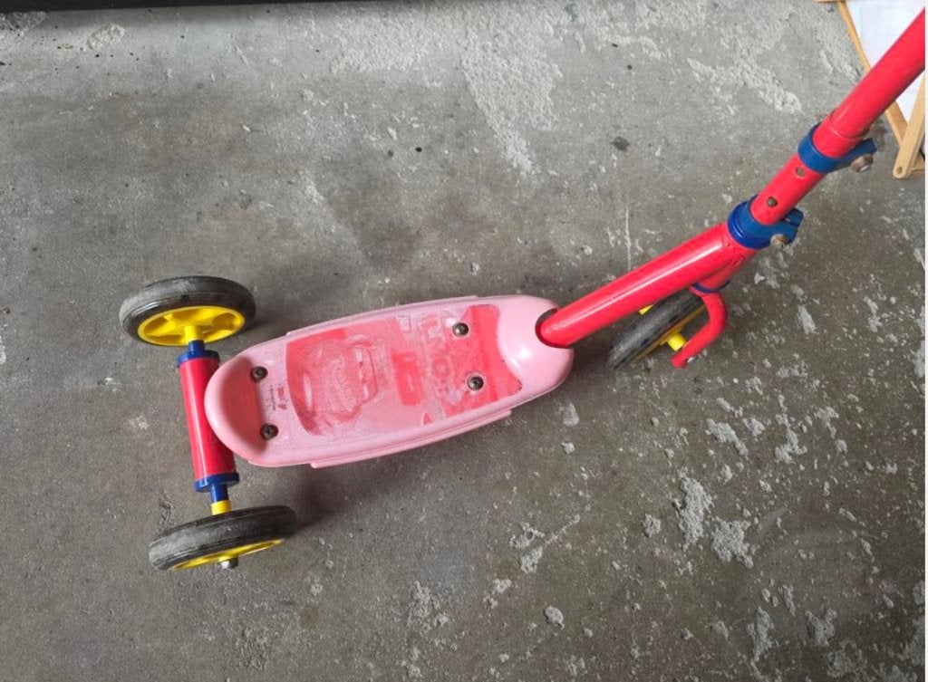 kinder step gebruikt , mag weg voor heel weinig, Fietsen en Brommers, Steps, Ophalen, Gebruikt, Gewone step