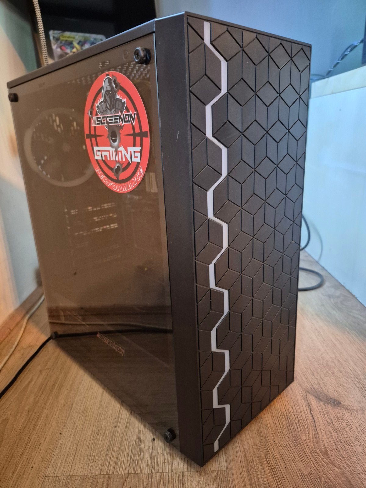 PC te koop voor thuiswerk eventueel lichte gaming, Ophalen, 240gb, Gebruikt, ScreenON