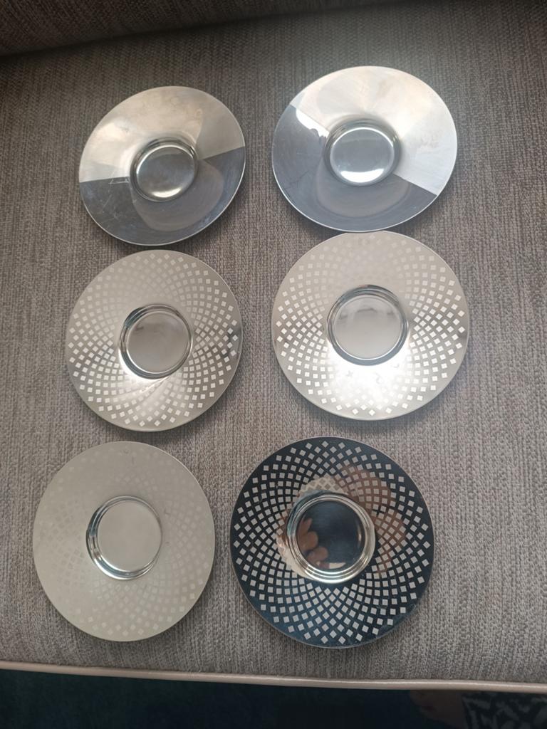 RVS Nespresso schotels  6 x groot / 6 x klein, Ophalen of Verzenden, Zo goed als nieuw, Overig