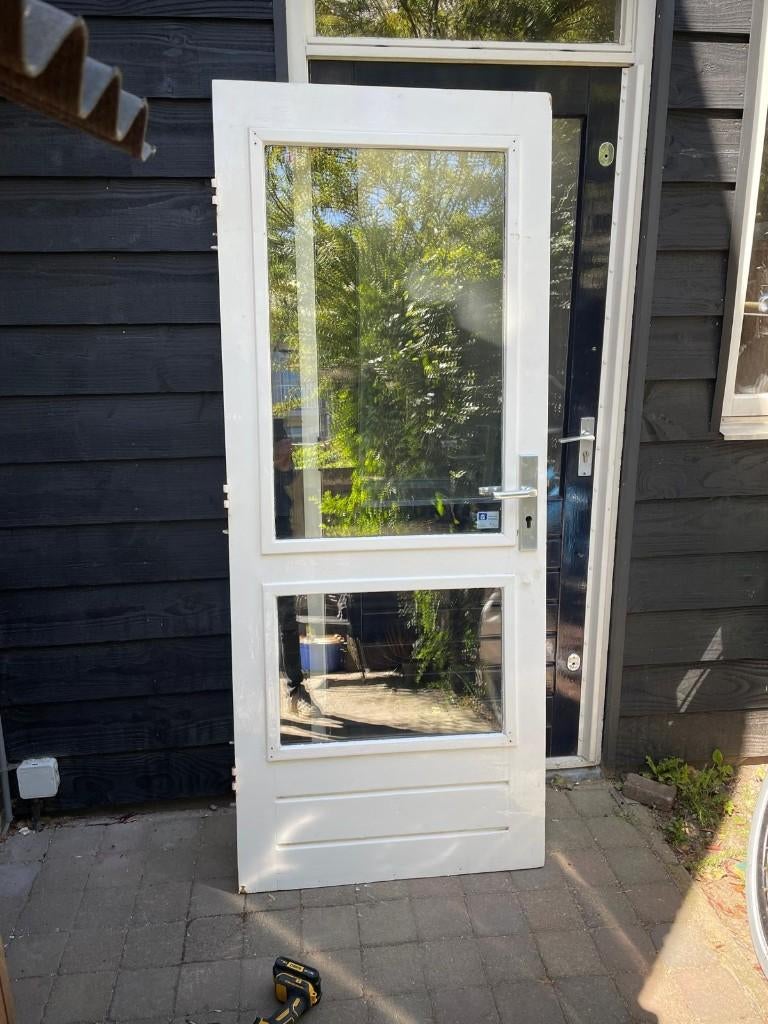 Hardhouten buitendeuren met dubbelglas (2 x) 60,- p.st., Ophalen, Gebruikt, 80 tot 100 cm, Buitendeur
