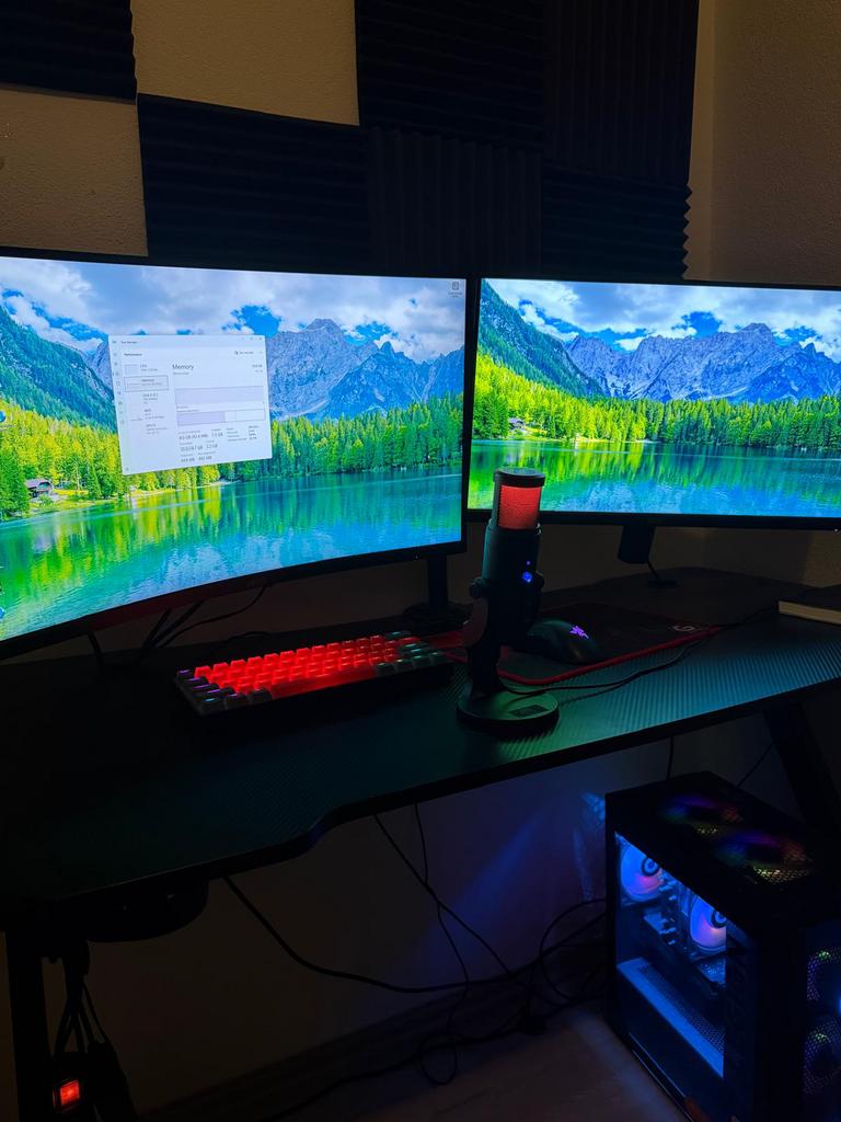 Complete Highend Gaming/streaming setup PC, Computers en Software, Desktop Pc's, Zo goed als nieuw, 16 GB, Met videokaart, Met monitor