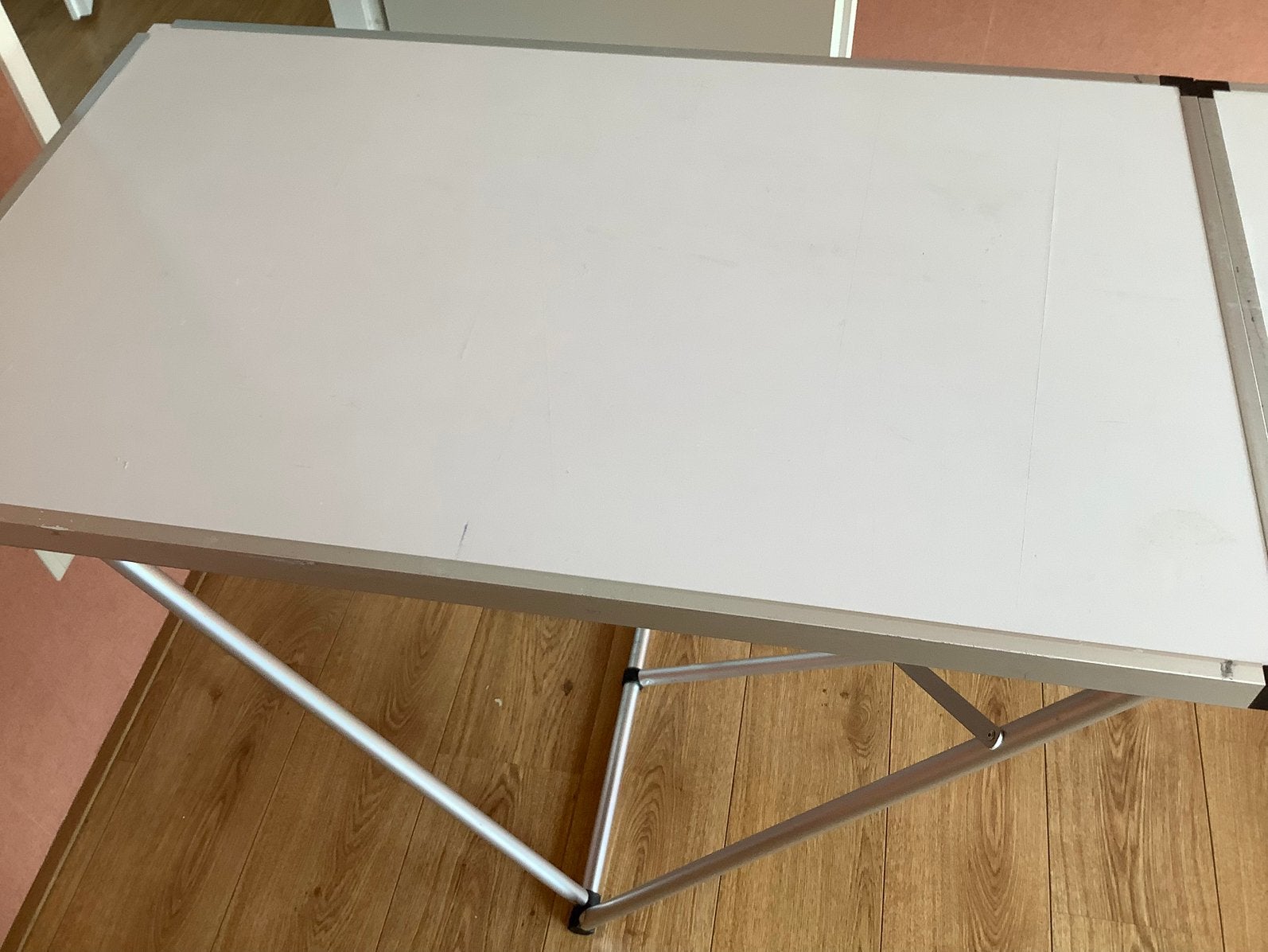 Behangtafel, Ophalen, Gebruikt