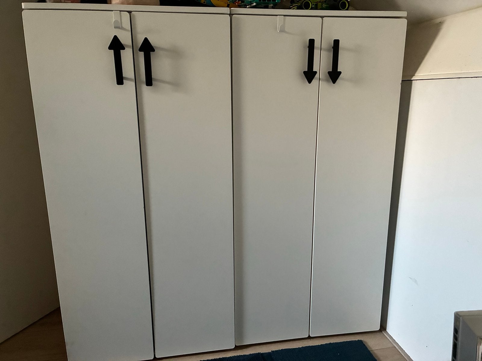 Twee IKEA SMÅSTAD / PLATSA Kledingkasten wit 60x57x123 cm, Ophalen, 100 tot 150 cm, 50 tot 100 cm, Zo goed als nieuw