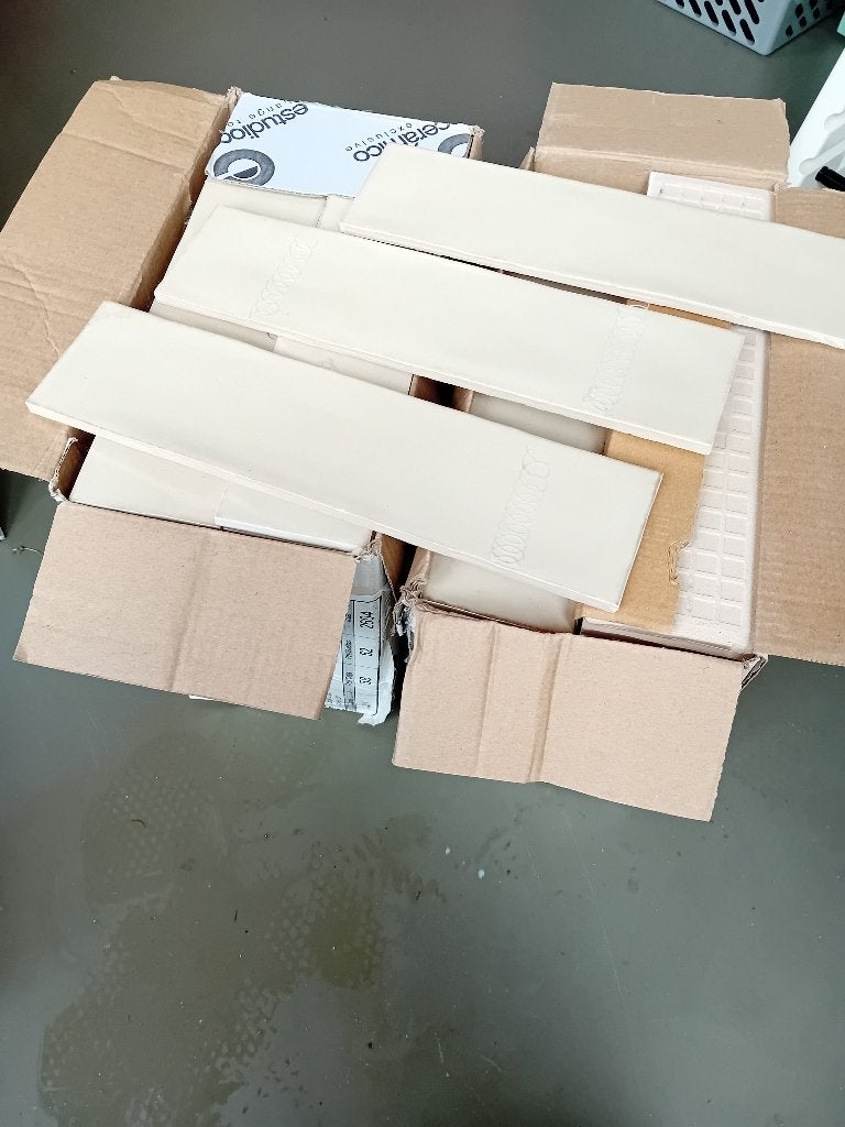 Wandtegel (2 dozen), Ophalen, 40 tot 60 cm, Nieuw, Minder dan 20 cm