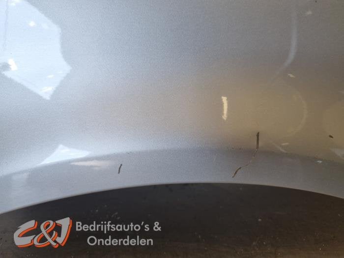 Scherm rechts-voor van een Volkswagen Transporter (LA7W), Gebruikt, -, Volkswagen, -
