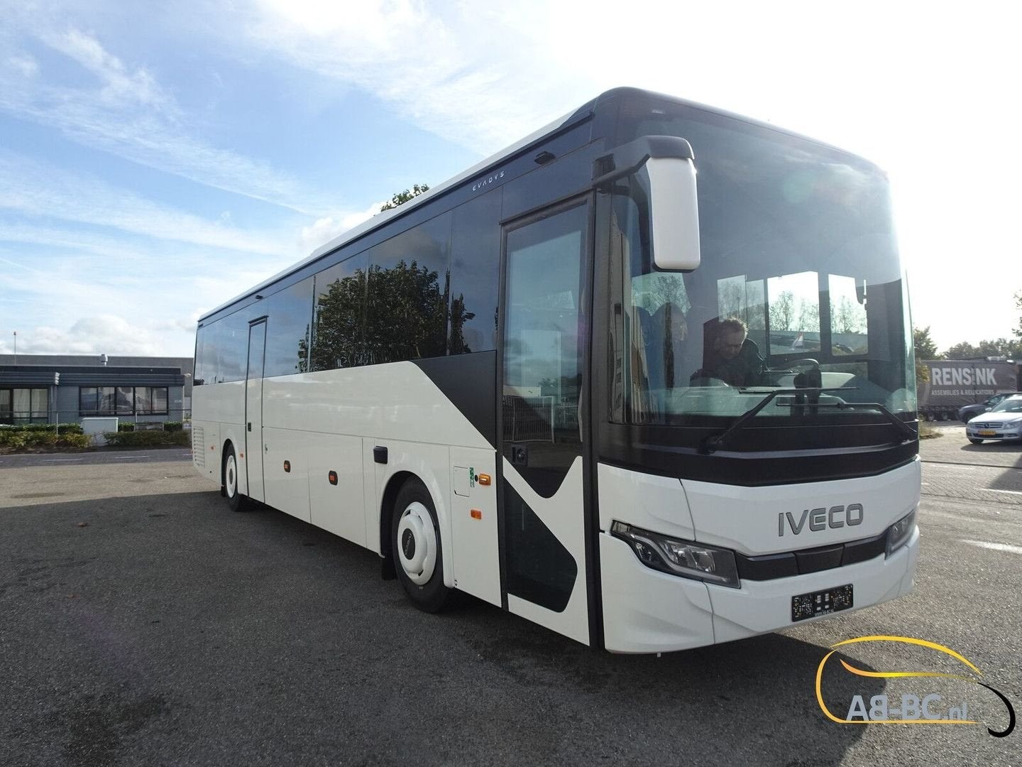Iveco NEW 12.1 MTR Evadys, 53 Seats/WC 2 units on stock, Auto's, Vrachtwagens, Automaat, 394 pk, Iveco, Wit