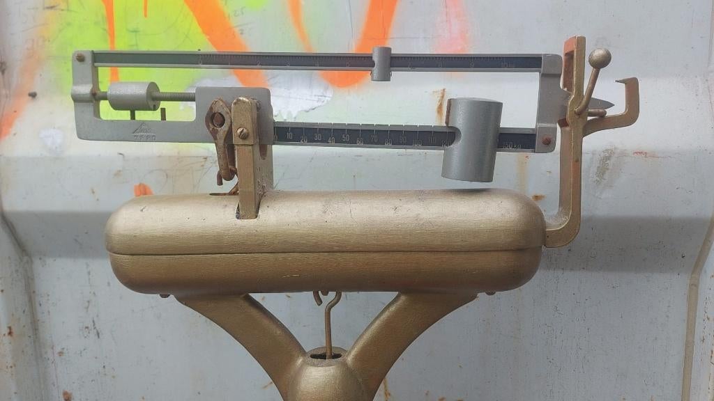 Antieke doktersweegschaal, Antiek en Kunst, Ophalen