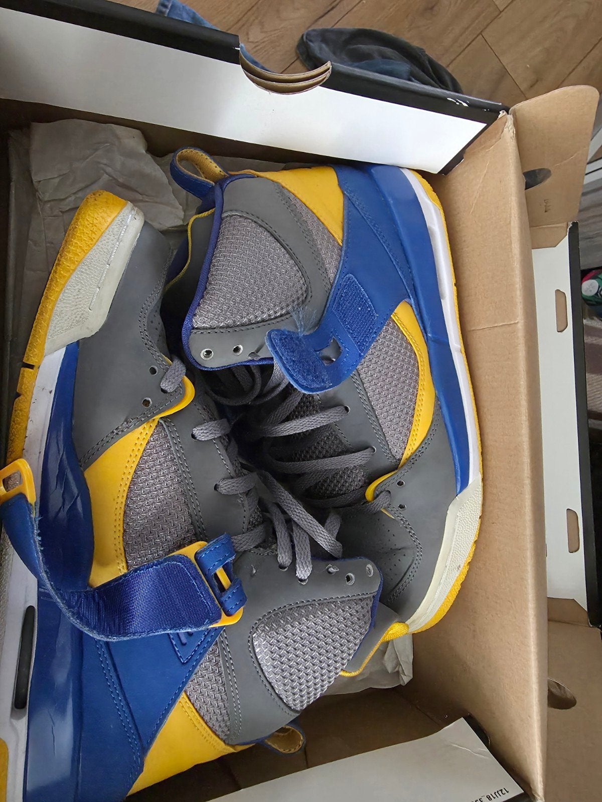 Jordan Flight 45 High (GS) - Grijs/Geel/Blauw, Overige kleuren, Ophalen of Verzenden, Sneakers of Gympen, Gedragen