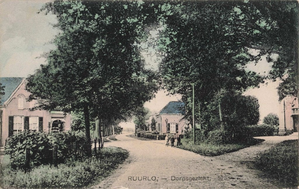 Ruurlo Dorpsgezicht M8209, Ophalen, Voor 1920, Gelopen, Gelderland