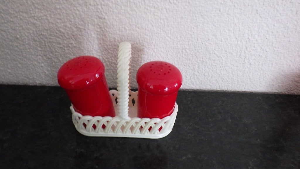 mooi retro peper- en zoutstelletje, Verzamelen, Retro, Ophalen of Verzenden, Huis en Inrichting