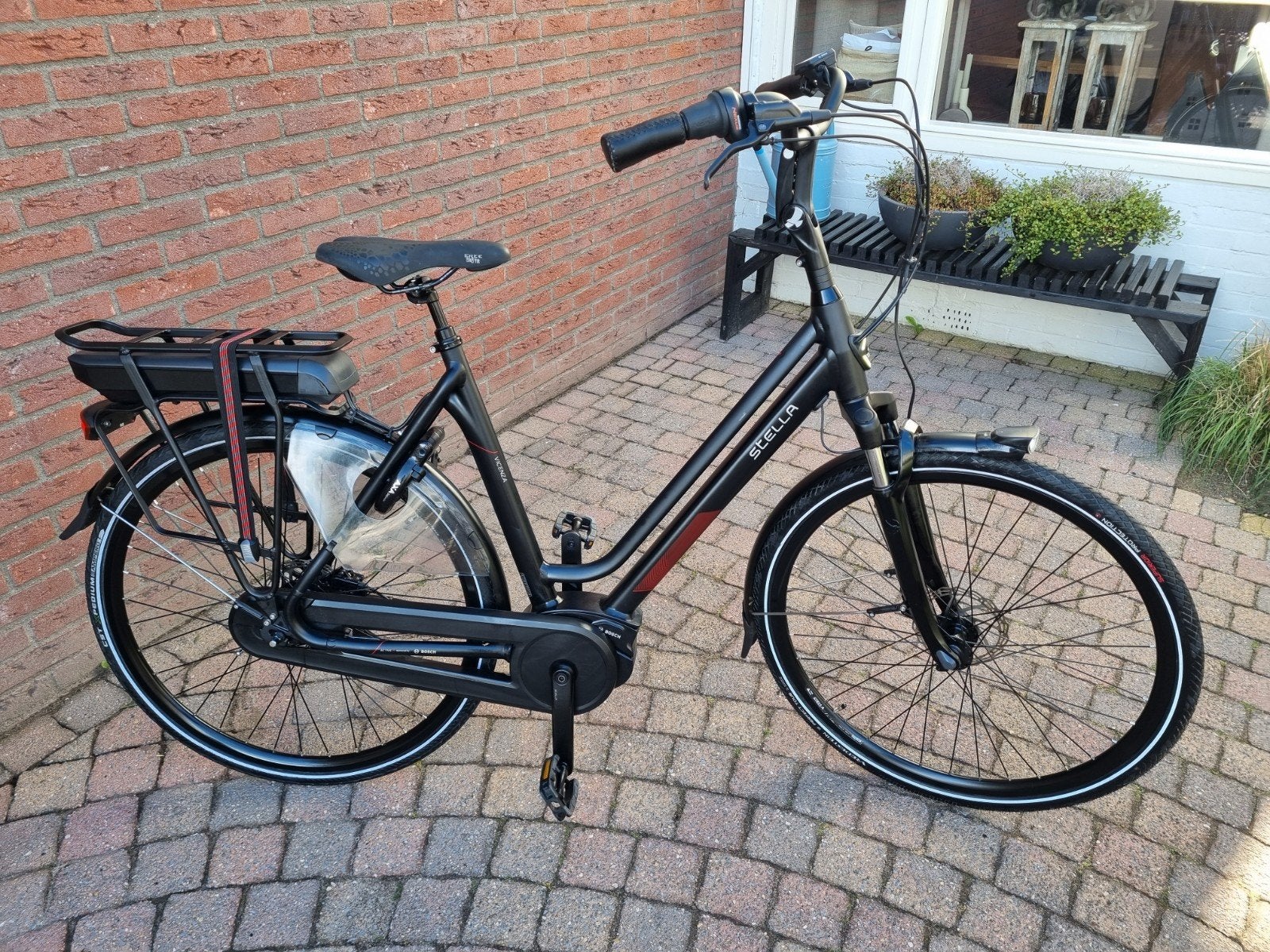 Stella vicenza bosch middenmoter h 53/ 500wh accu 1200km!!, Zo goed als nieuw, 51 tot 55 cm, 50 km per accu of meer, Ophalen