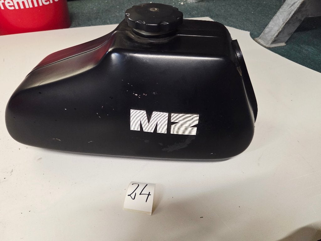 MZ ETZ 250-brandstoftank, MZ ETZ 250 fuel tank, Motoren, Ophalen of Verzenden, Overige merken