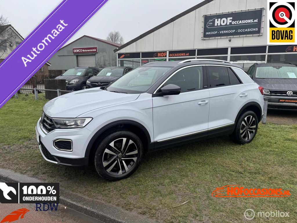 Volkswagen T-Roc 1.5 TSI United Style AUTOMAAT / TREKHAAK LU, Stof, 4 cilinders, Wit, Bedrijf