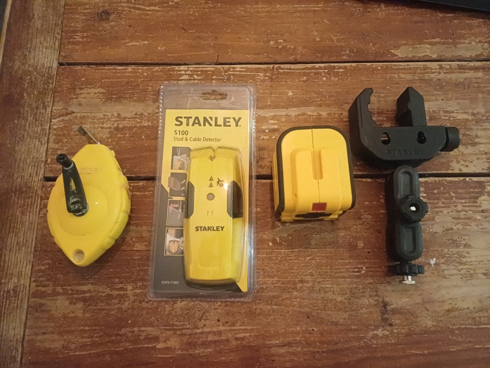 Stanley Cubix kruislijnlaser, klem + S100 detector, Ophalen of Verzenden, Nieuw, Gereedschapsset, Stanley