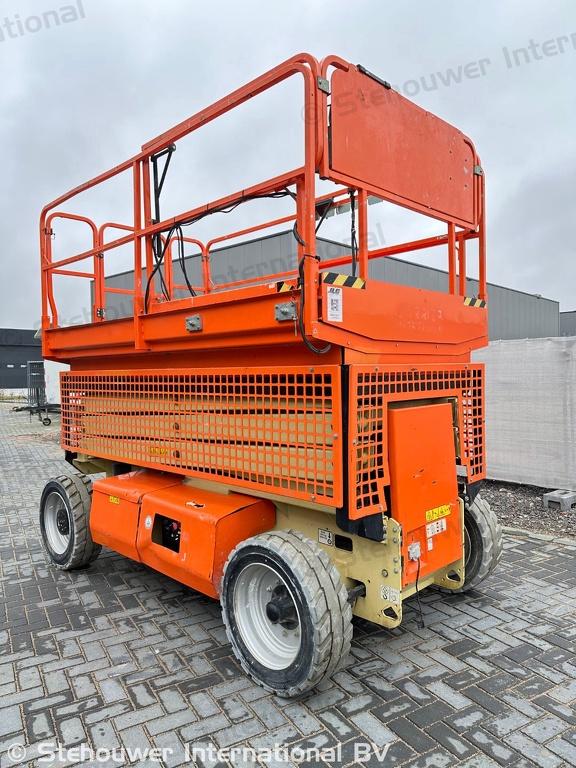 JLG 3369LE (BJ 2017) hoogwerker schaarhoogwerker, JLG EMEA B, Info@jlg.com, Galvanistraat 7
6716 AE  Ede, NL