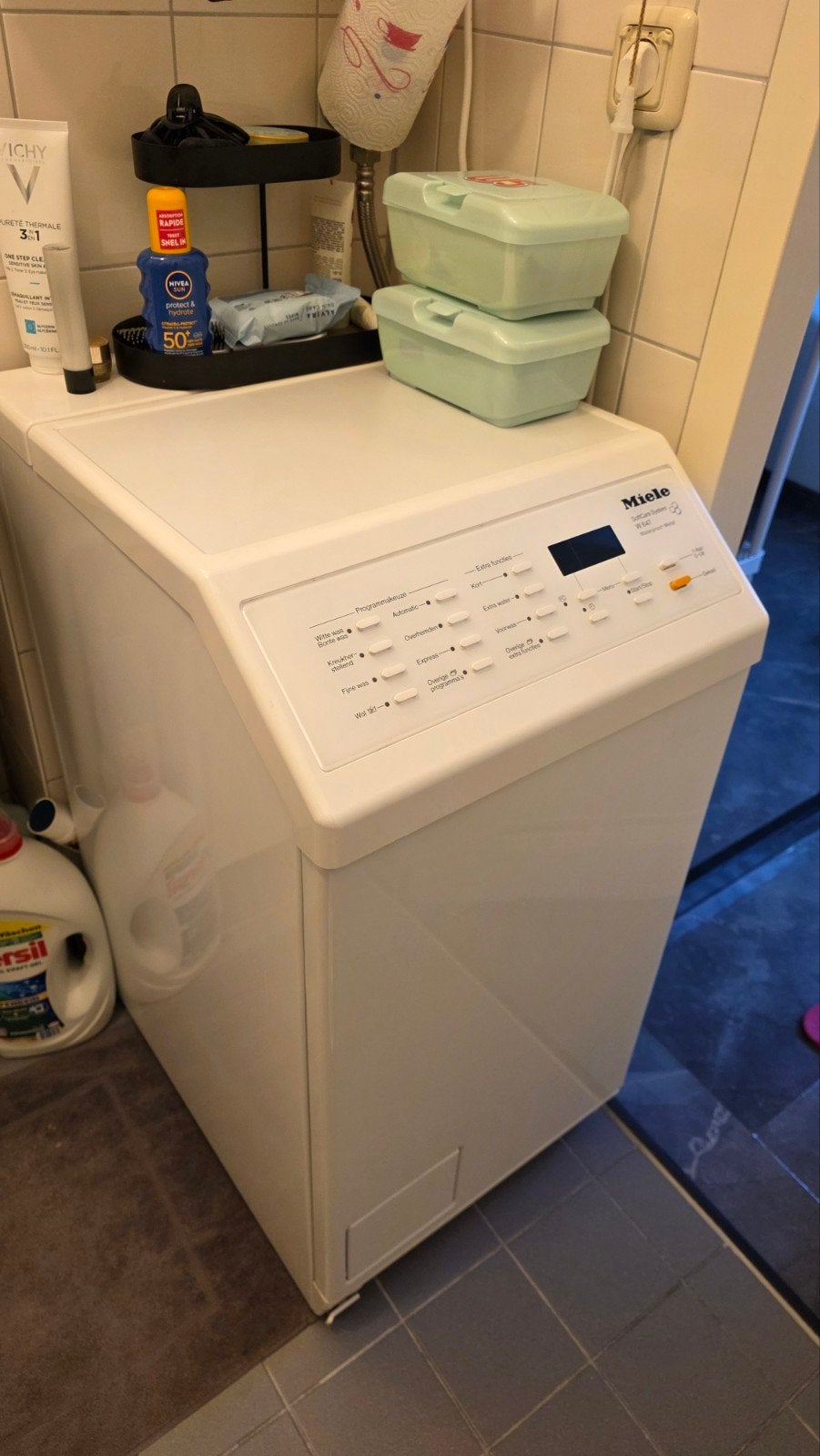 Miele SoftCare System W1647 Bovenlader Wasmachine, Ophalen, Zo goed als nieuw, 85 tot 90 cm, 1200 tot 1600 toeren