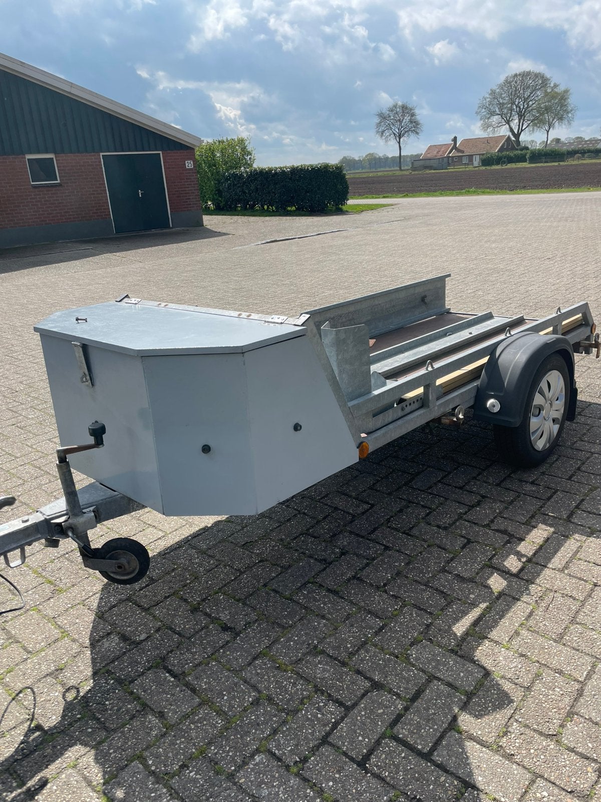 Motortrailer / Motoraanhanger, Ophalen, Zo goed als nieuw