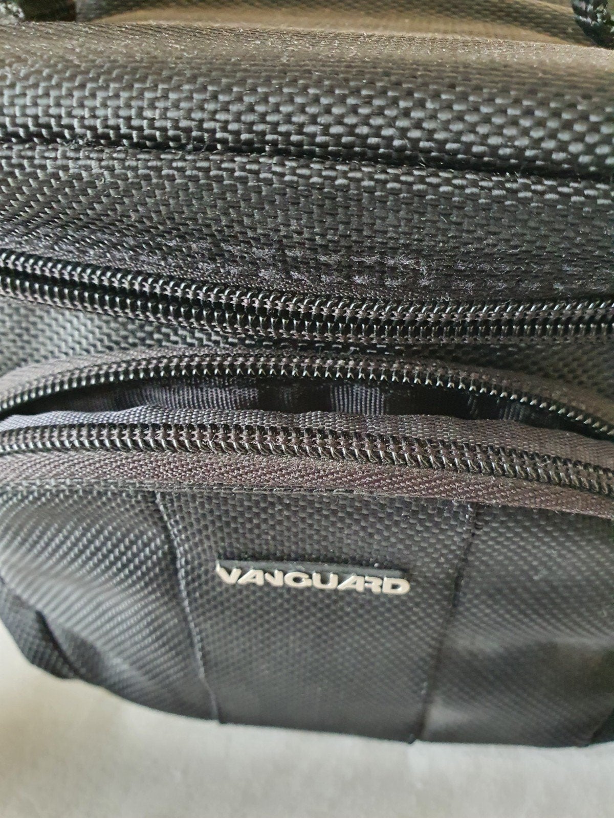 VANQUARD FOTO/CAMERA  TAS ZWART, Vanguard, Zijvakken, Ophalen of Verzenden, Zo goed als nieuw