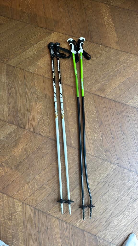 2 paar skistokken, Stokken, 100 tot 140 cm, Zo goed als nieuw, Ophalen