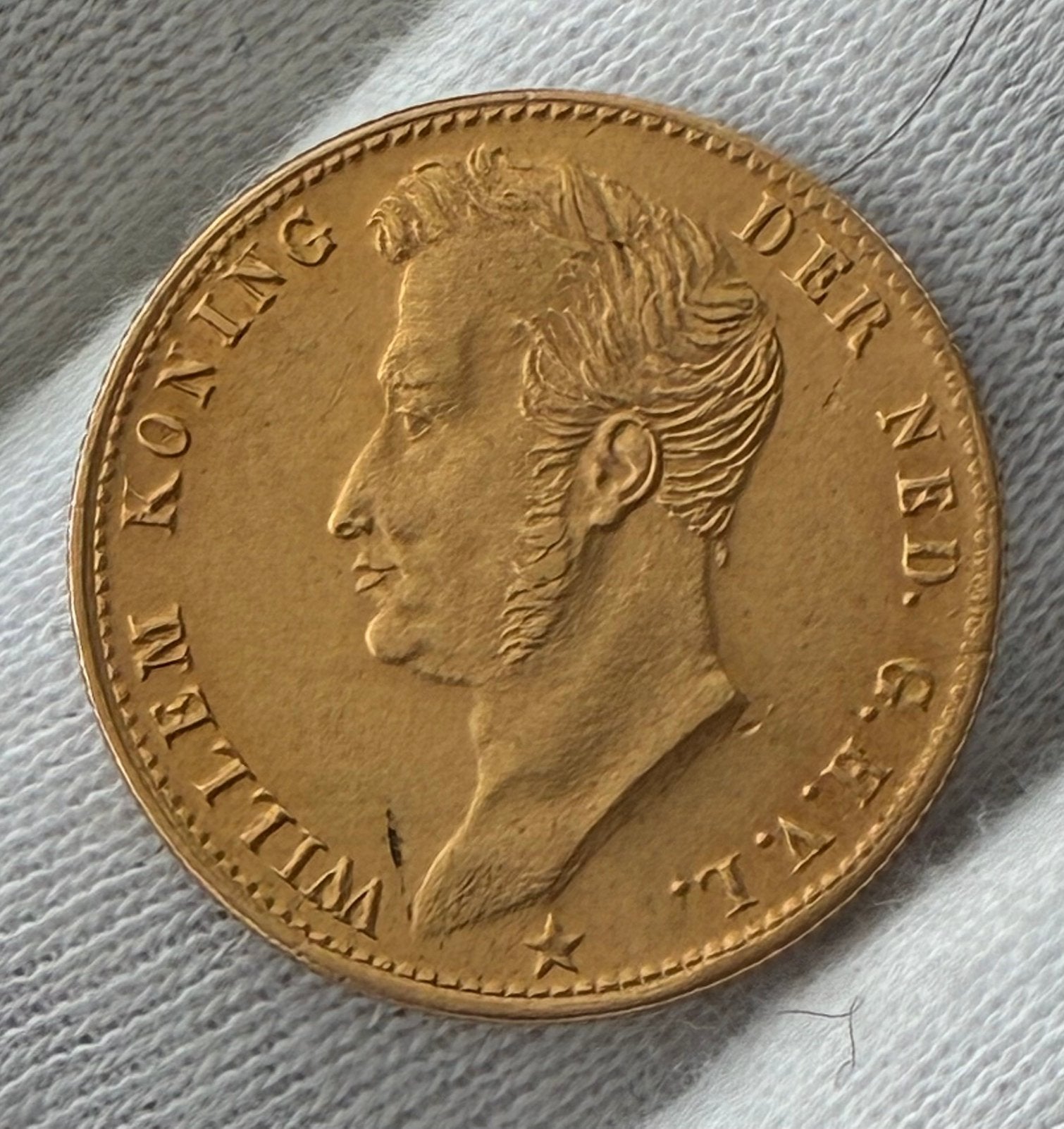 5 gulden goud Willem 1 1827B in zeer hoge kwaliteit (UNC-), Ophalen of Verzenden, Koning Willem I, 1 gulden, Goud