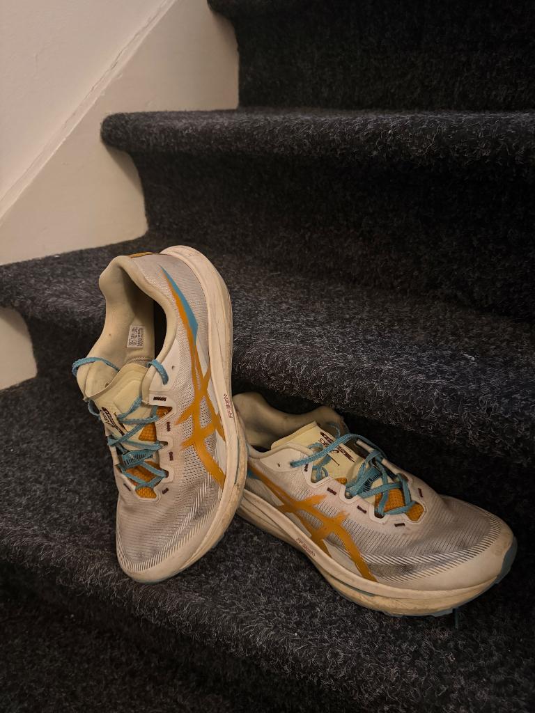 Trailrun schoen fuijispeed 4, Sport en Fitness, Loopsport en Atletiek, Overige merken, Gebruikt, Hardloopschoenen, Ophalen of Verzenden