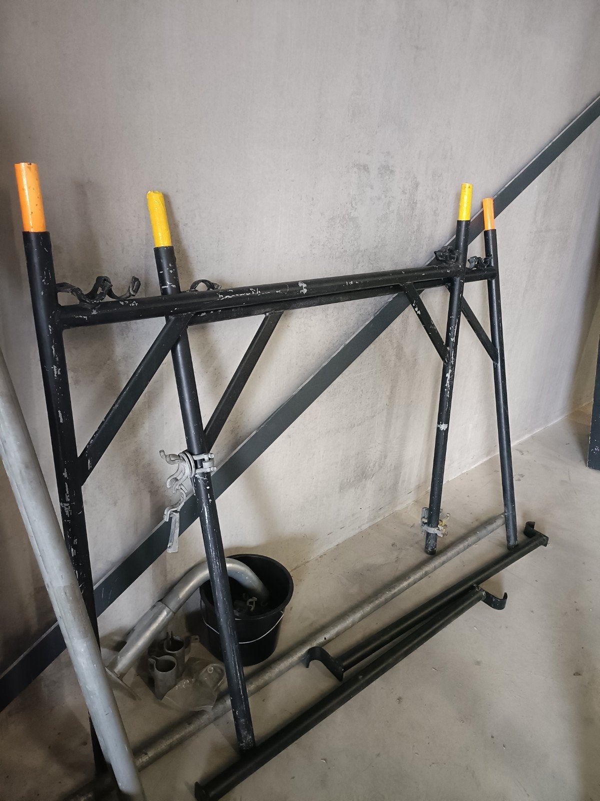 super Stevige bouw Steiger +_ 3 meter lang, Doe-het-zelf en Verbouw, Steigers, Ophalen, Zo goed als nieuw, Gevelsteiger, Minder dan 2 meter
