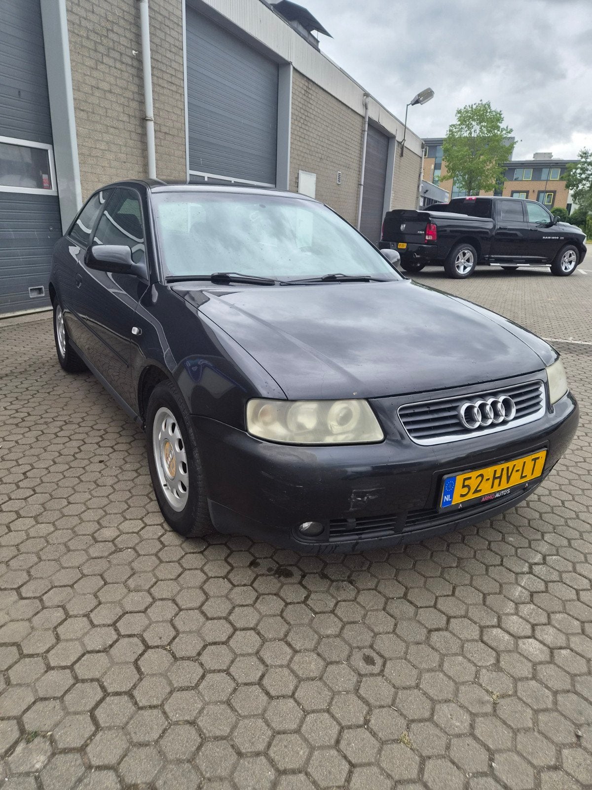 Audi A3 1.6 75KW 3D 2002 Zwart, Auto's, Voorwielaandrijving, Handgeschakeld, 1065 kg, Hatchback