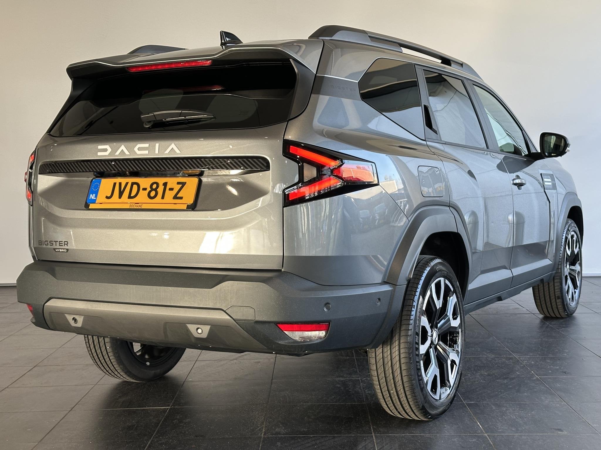 Dacia Bigster 1.8 Hybrid 155 Limited edition | DEMO | Panora, Stof, Met garantie (alle), Origineel Nederlands, Bedrijf