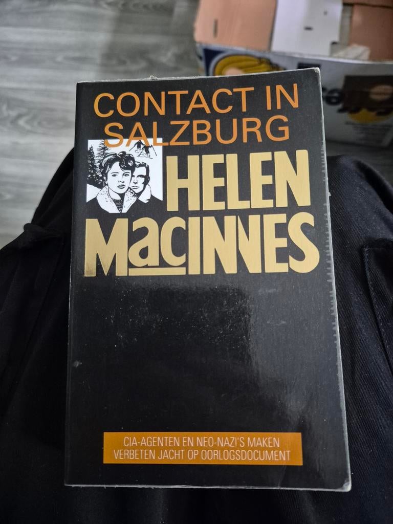 Contact in Salzburg - Helen MacInnes (Spionageroman), Ophalen of Verzenden, Gelezen, Helen MacInnes, Europa overig