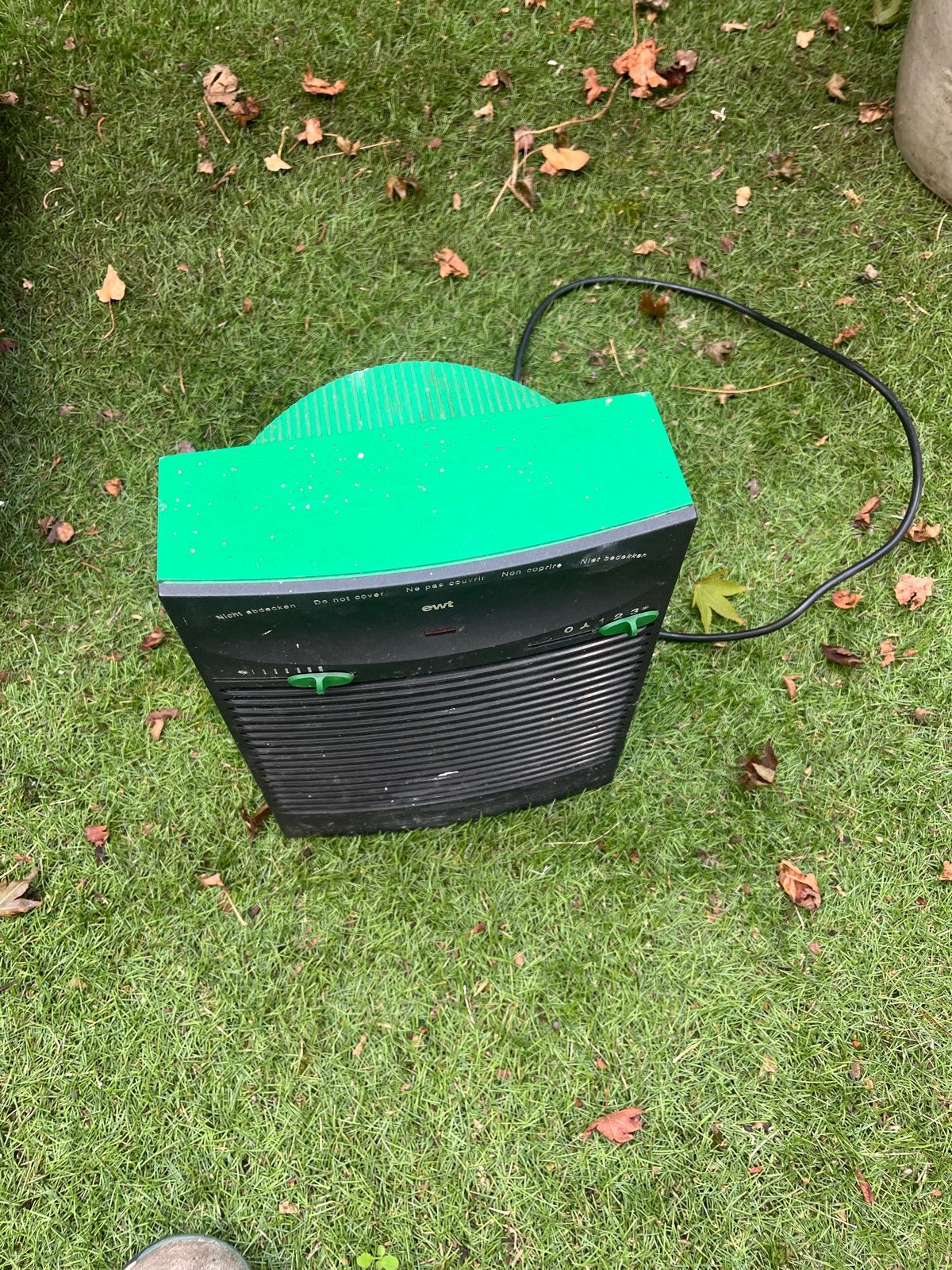 EWT elektrische kachel - Groen en Zwart, 30 tot 80 cm, Gebruikt, Radiator, Minder dan 60 cm