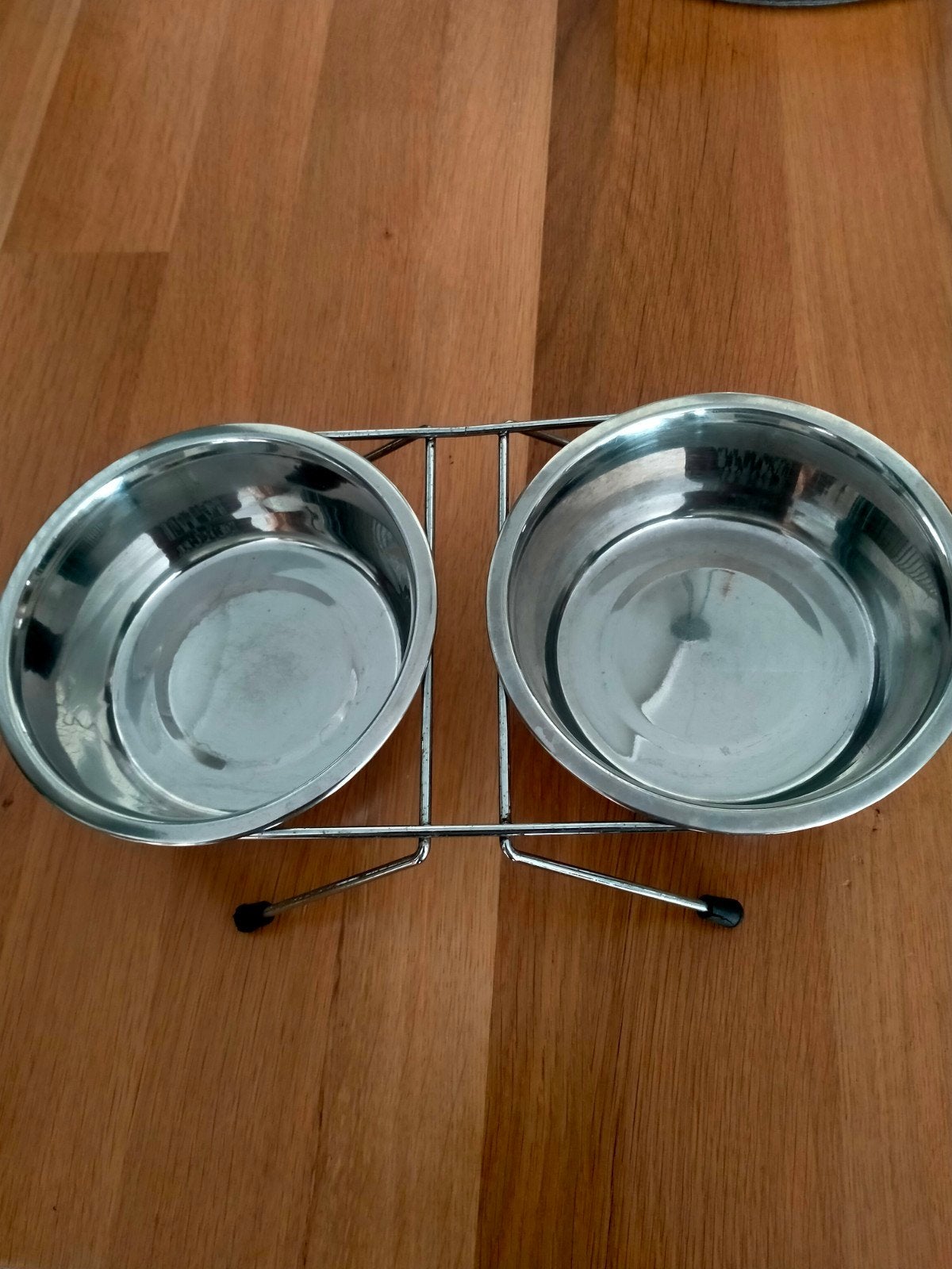 rvs honden drink/eetbakken, Ophalen, Gebruikt
