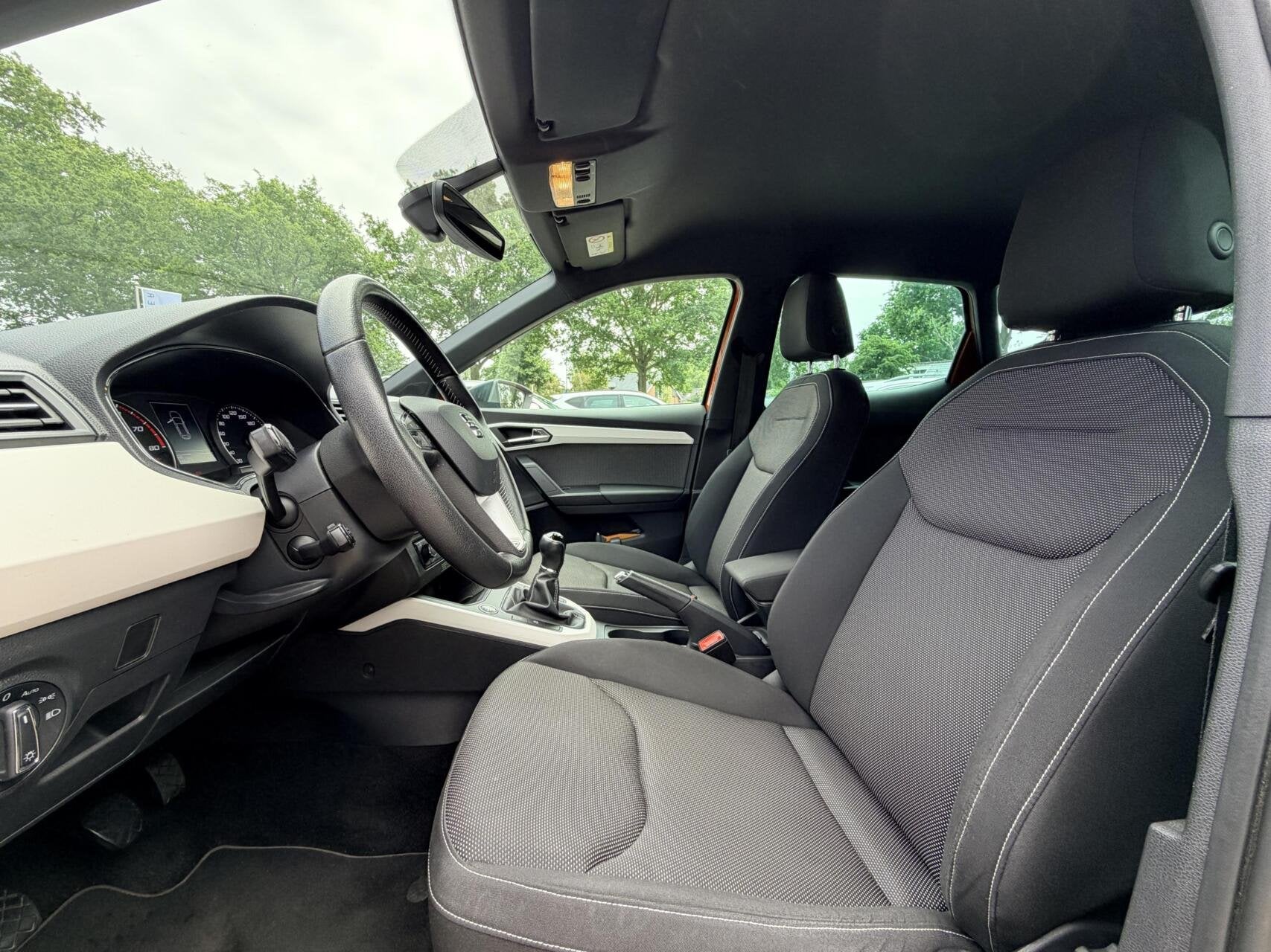 Seat Arona 1.0 TSI Xcellence Launch Edition | Camera | Clima, Auto's, Voorwielaandrijving, Stof, Overige kleuren, 116 pk