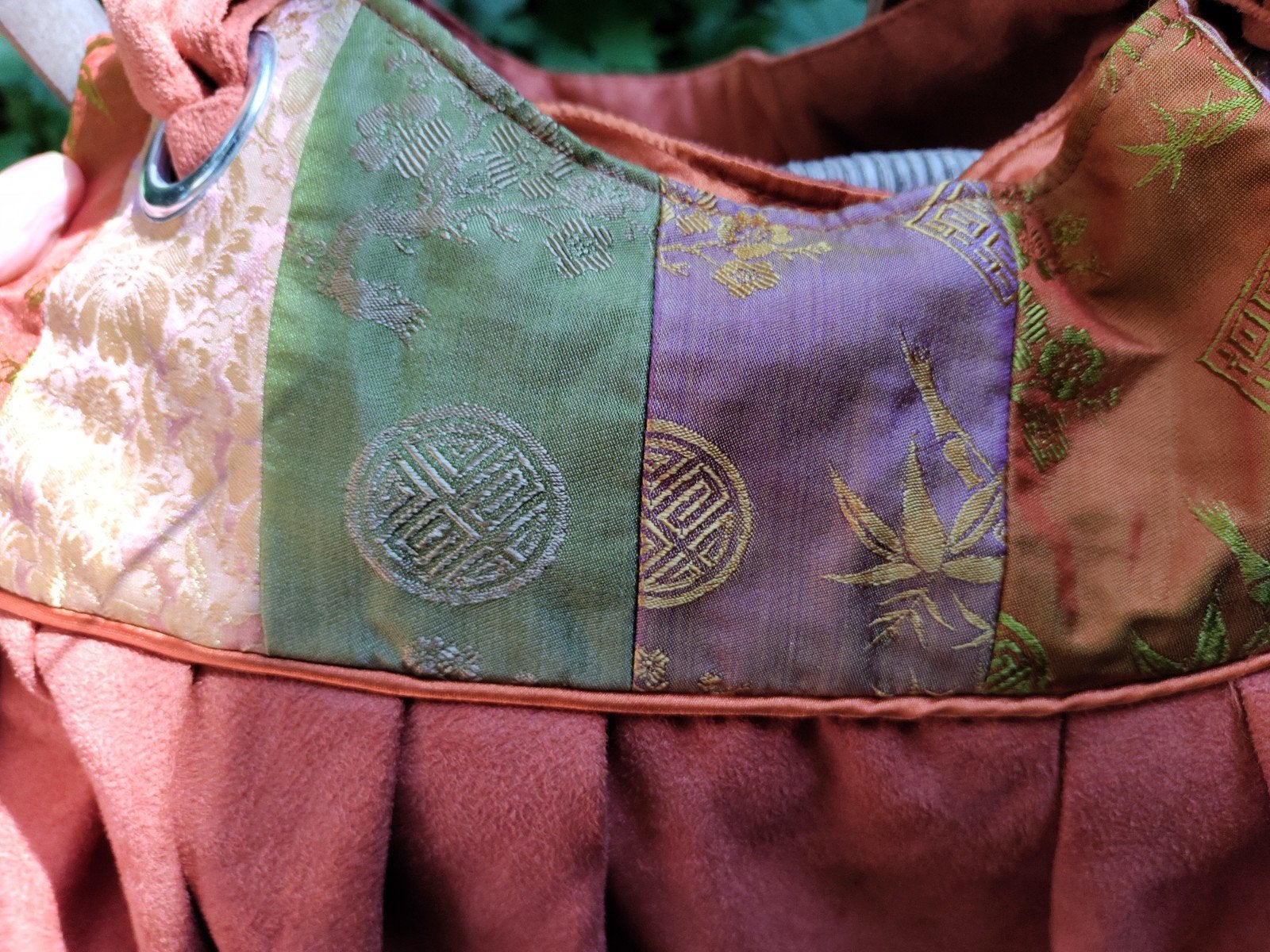 Tas made in Thailand met mooie details, Sieraden, Tassen en Uiterlijk, Tassen | Damestassen, Ophalen of Verzenden