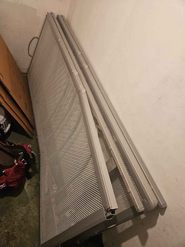 AveK bedframe 160x200 cm met verstelbare lattenbodem, Ophalen, Tweepersoons, 200 cm, Metaal