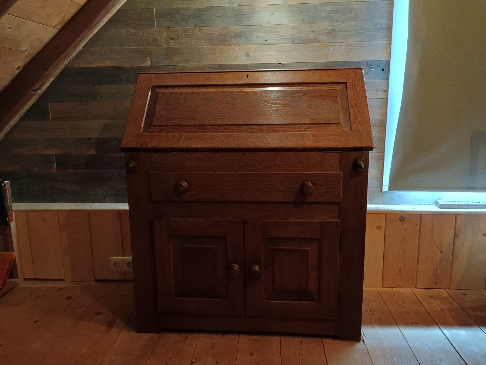 Eiken Secretaire met Uitklapbaar Blad, Lade en Twee Deuren, Huis en Inrichting, Kasten | Secretaires, Ophalen, Gebruikt, Klassiek