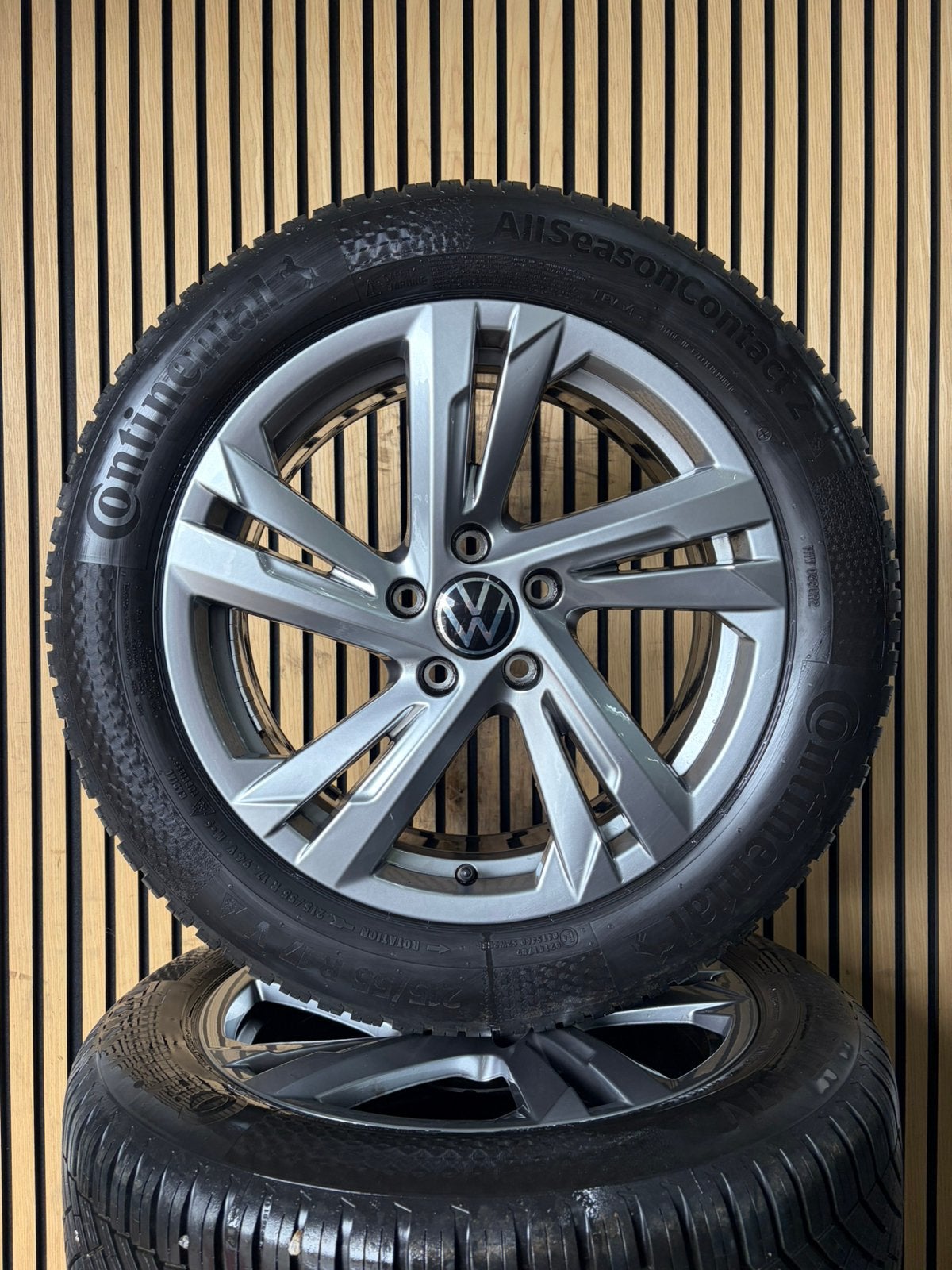 Org. 17” VW T-roc Valencia Velgenset Allseason Passat Winter, Auto-onderdelen, Banden en Velgen, ., Banden en Velgen, 17 inch