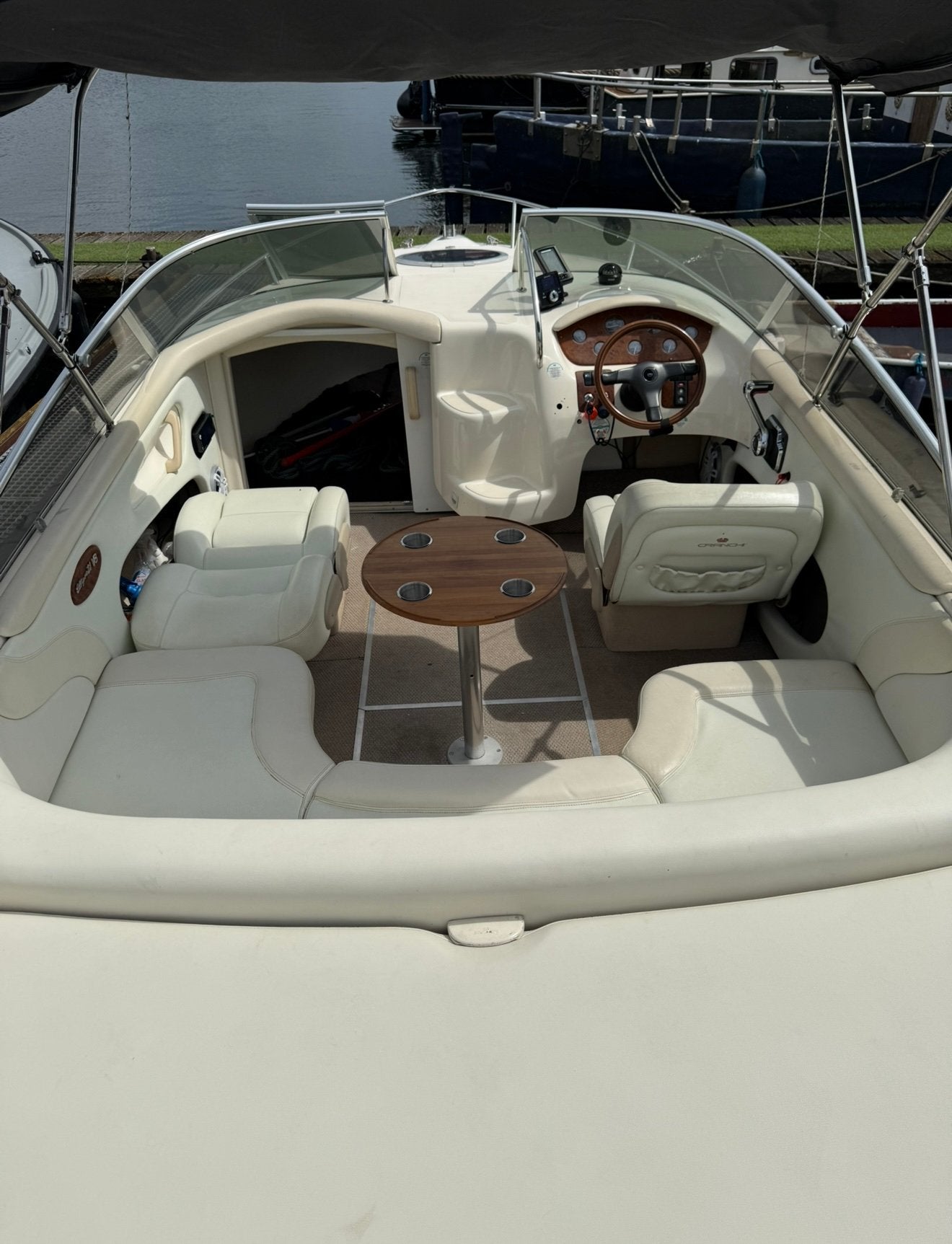 Cranchi Elipse 21 V8, Ophalen, Zo goed als nieuw, Benzine, Met afstandsbediening
