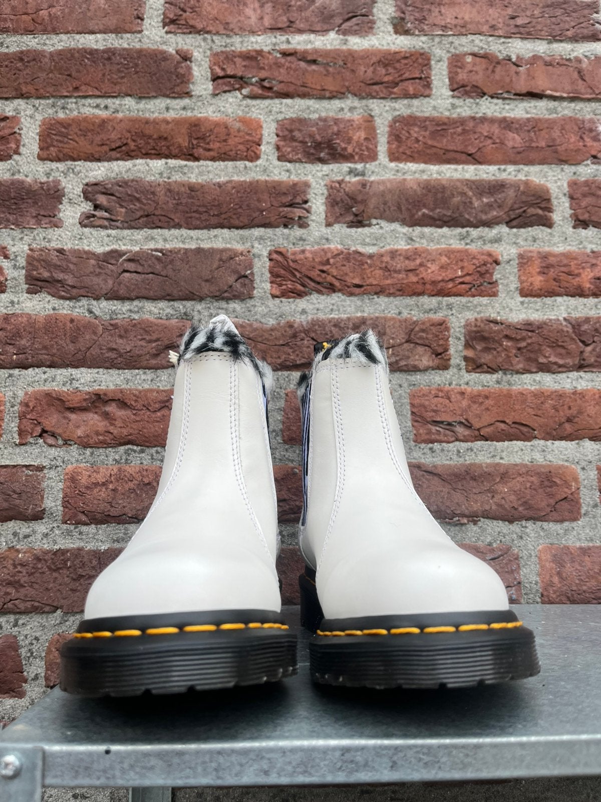 Dr. Martens 2976 Leonore Zebra maat 36, Kleding | Dames, Dr. Martens, -, Wit, -