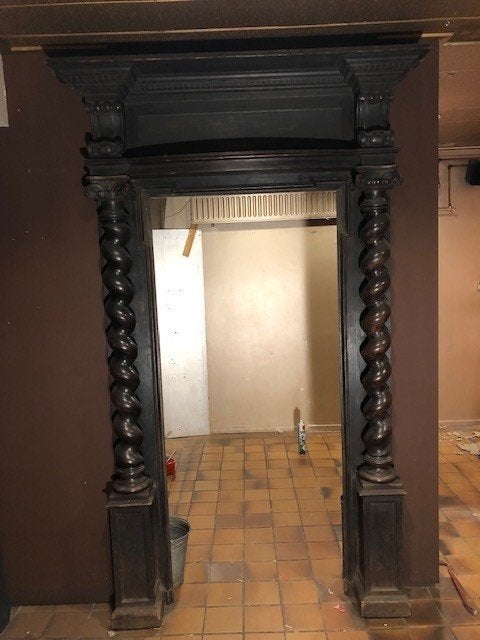 Monumentale toog uit italiaanse villa., Ophalen, Gebruikt
