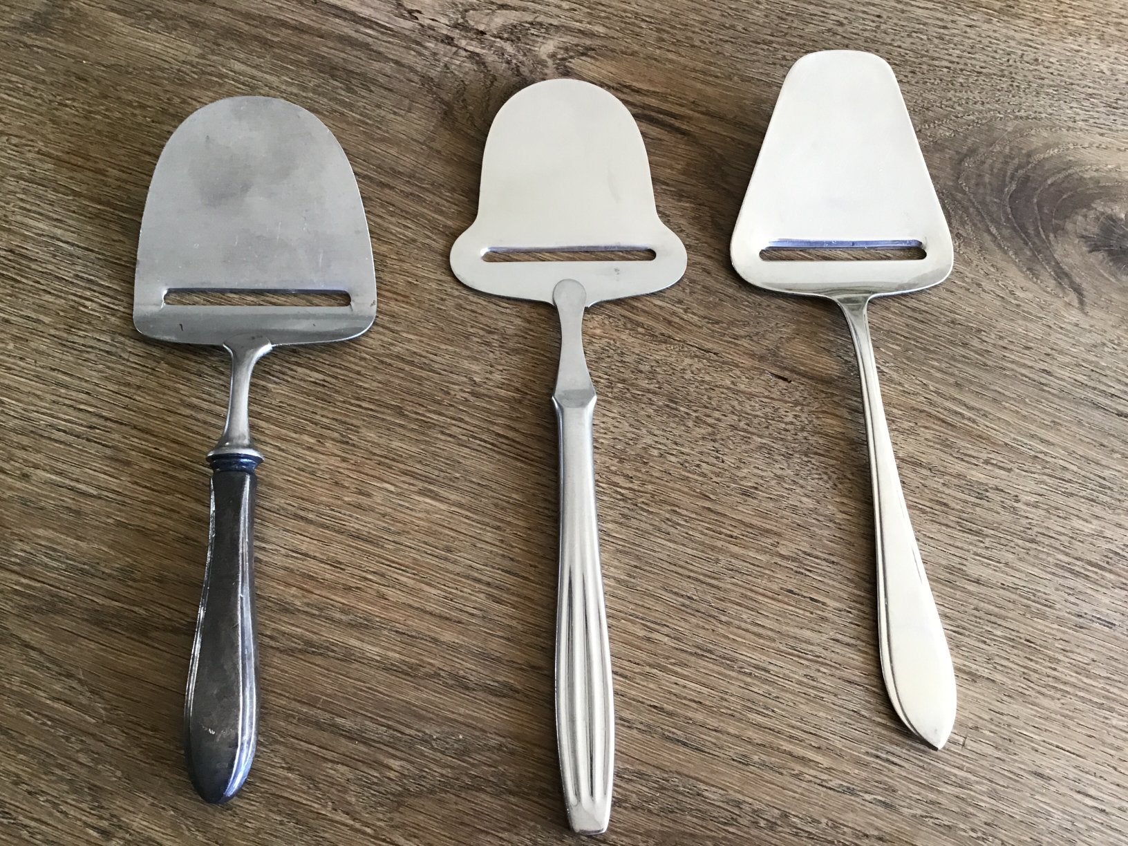 VINTAGE VERZILVERD en RVS “ KAASSCHAAF” per stuk te koop, Ophalen