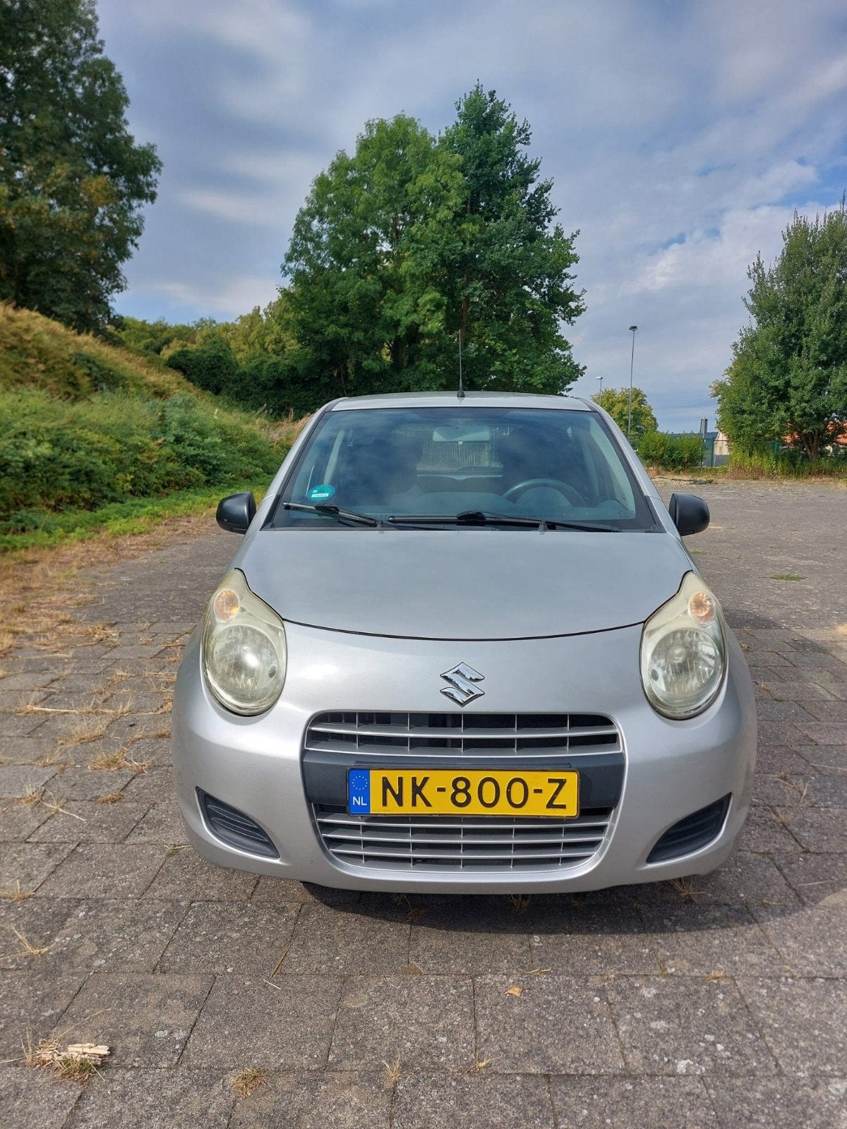 Suzuki Alto 1.0 2012 Grijs, Voorwielaandrijving, 200 kg, 4 stoelen, Handgeschakeld