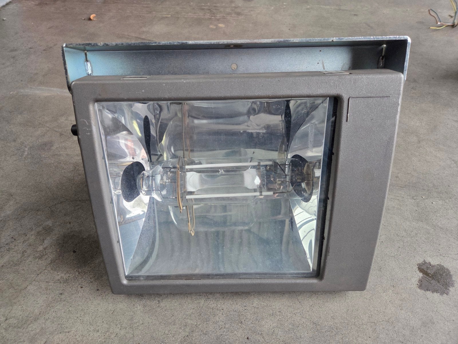 Gasontladingslamp 1000W compleet armatuur, Ophalen, Gebruikt, 500 watt of meer, Lamp met armatuur