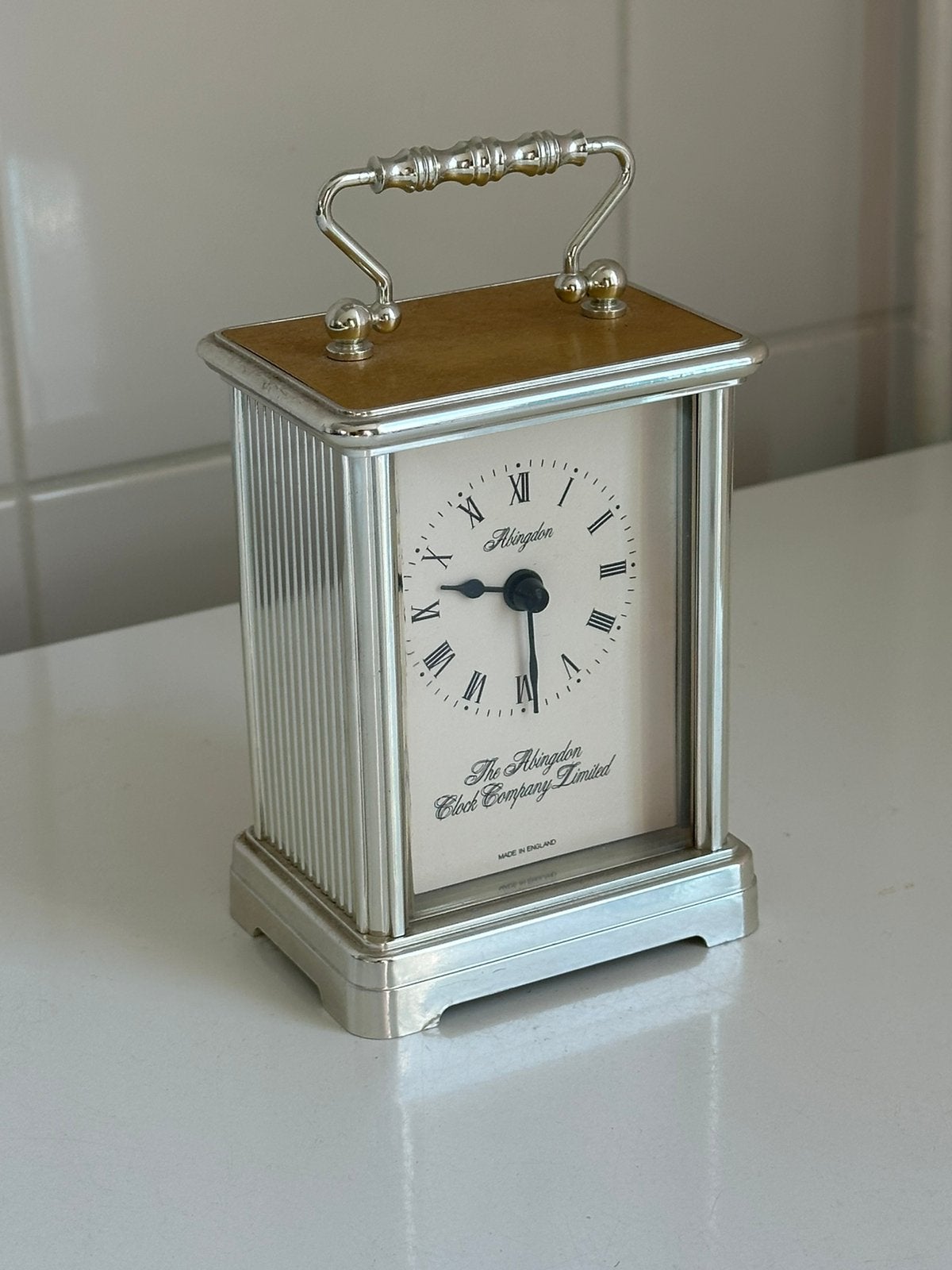 zilverkleurige Abingdon Clock Company, Ophalen of Verzenden