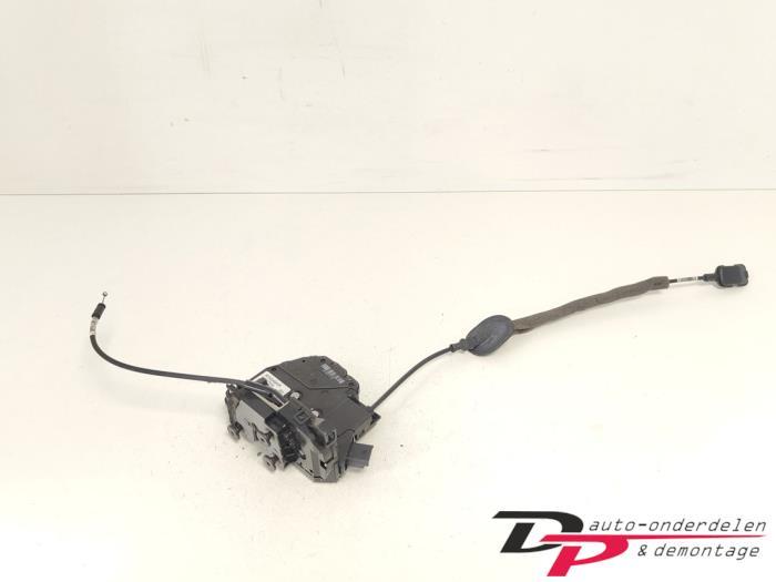 Deurslot Mechaniek 4Deurs rechts-voor van een Renault Clio, Auto-onderdelen, Gebruikt, -, Renault, -