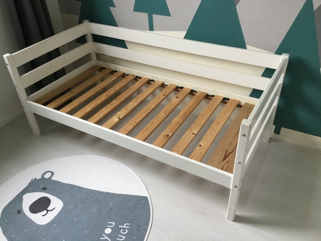 Peuterbed 150 x 70 (evt. met matras), Ophalen, Gebruikt, Ledikant