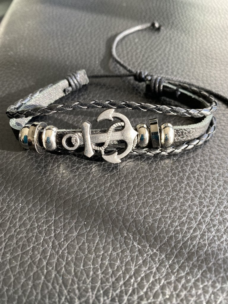 Armbanden diverse modellen (heren) punk/rock, Ophalen of Verzenden, Nieuw, Zwart, Overige materialen