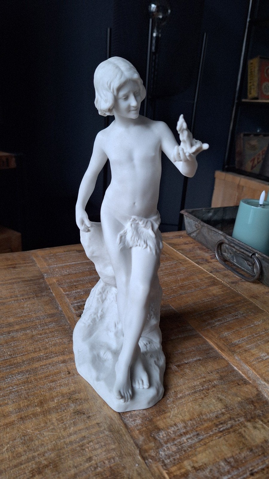 antieke Sevres biscuit beeld geitensnijder J. lorieux, Verzenden